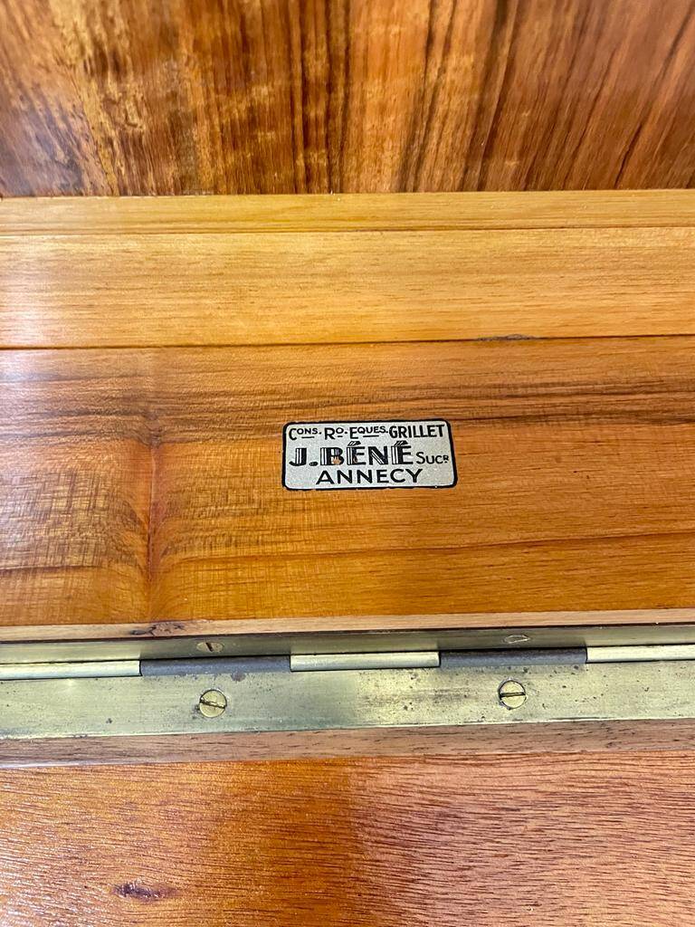 Art Deco bar furniture