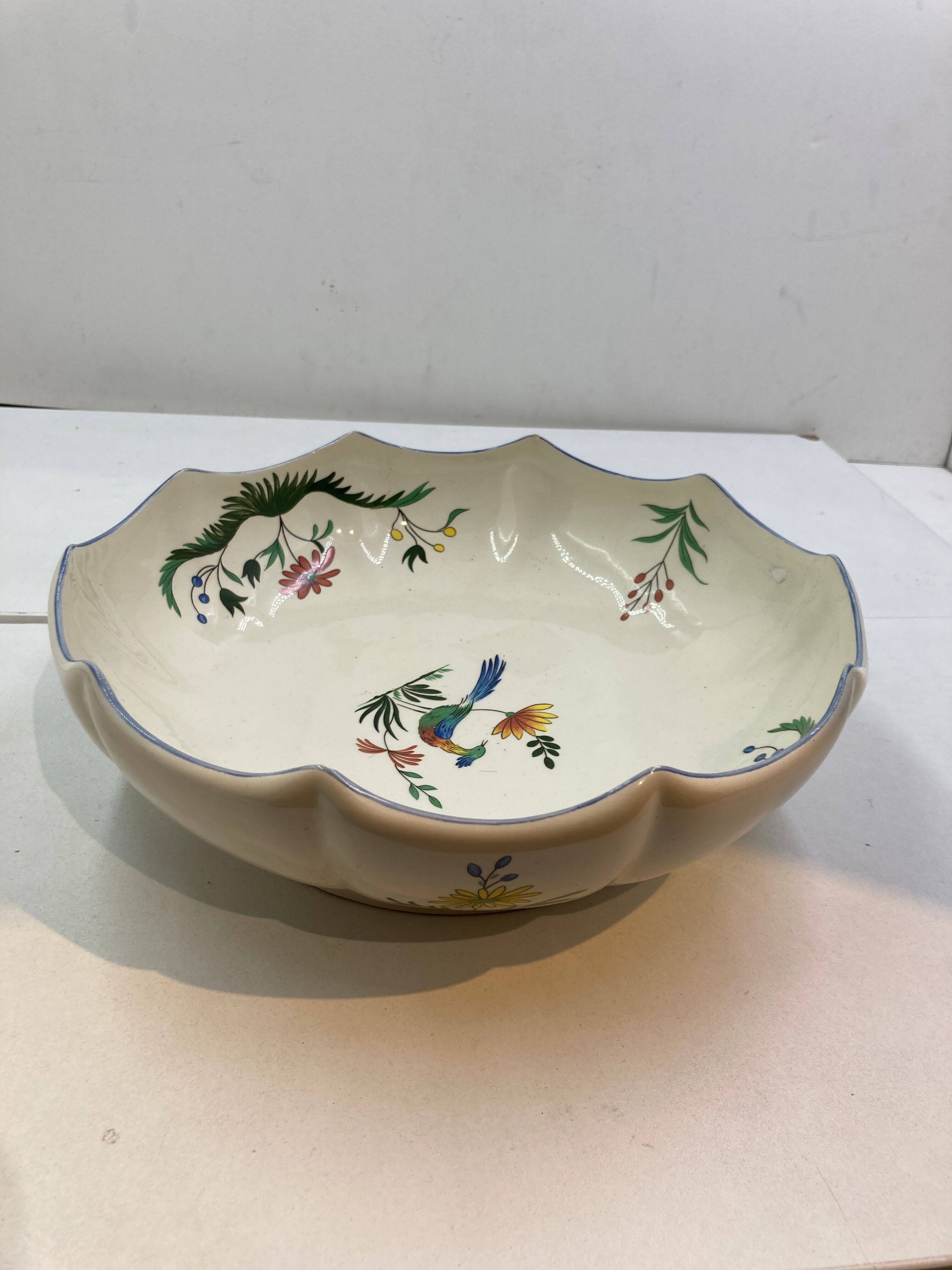Melonnière in Gien earthenware motif birds of paradise