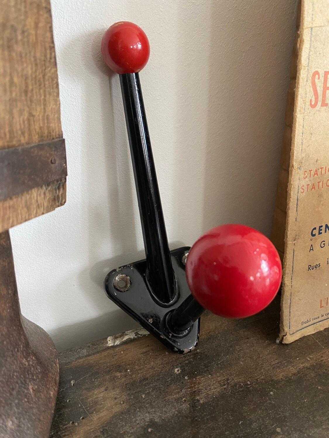 Vintage ball hook