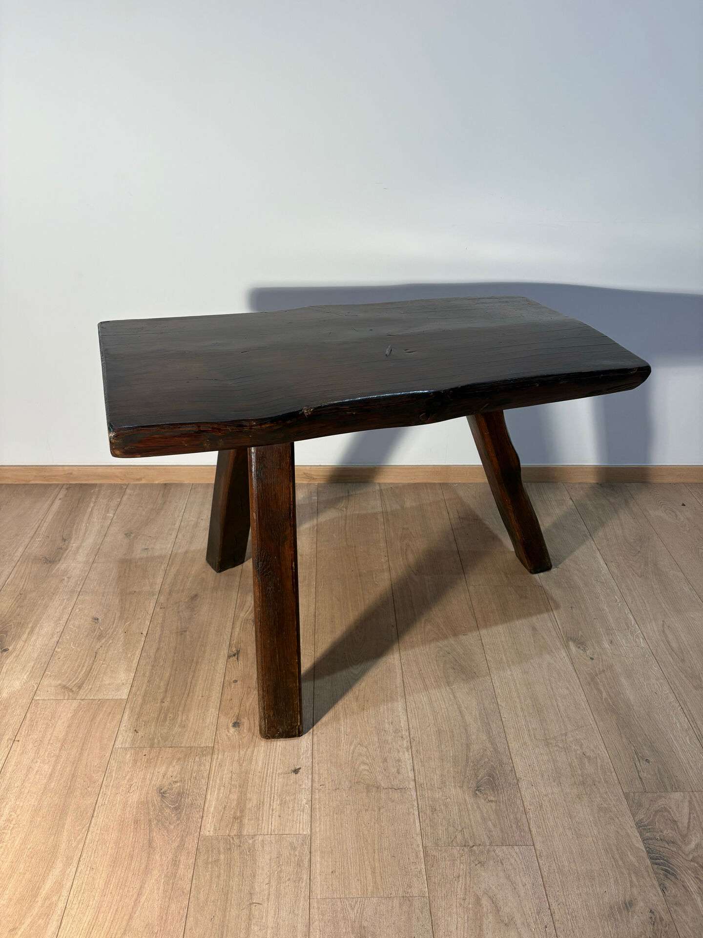 Table brutaliste chêne massif