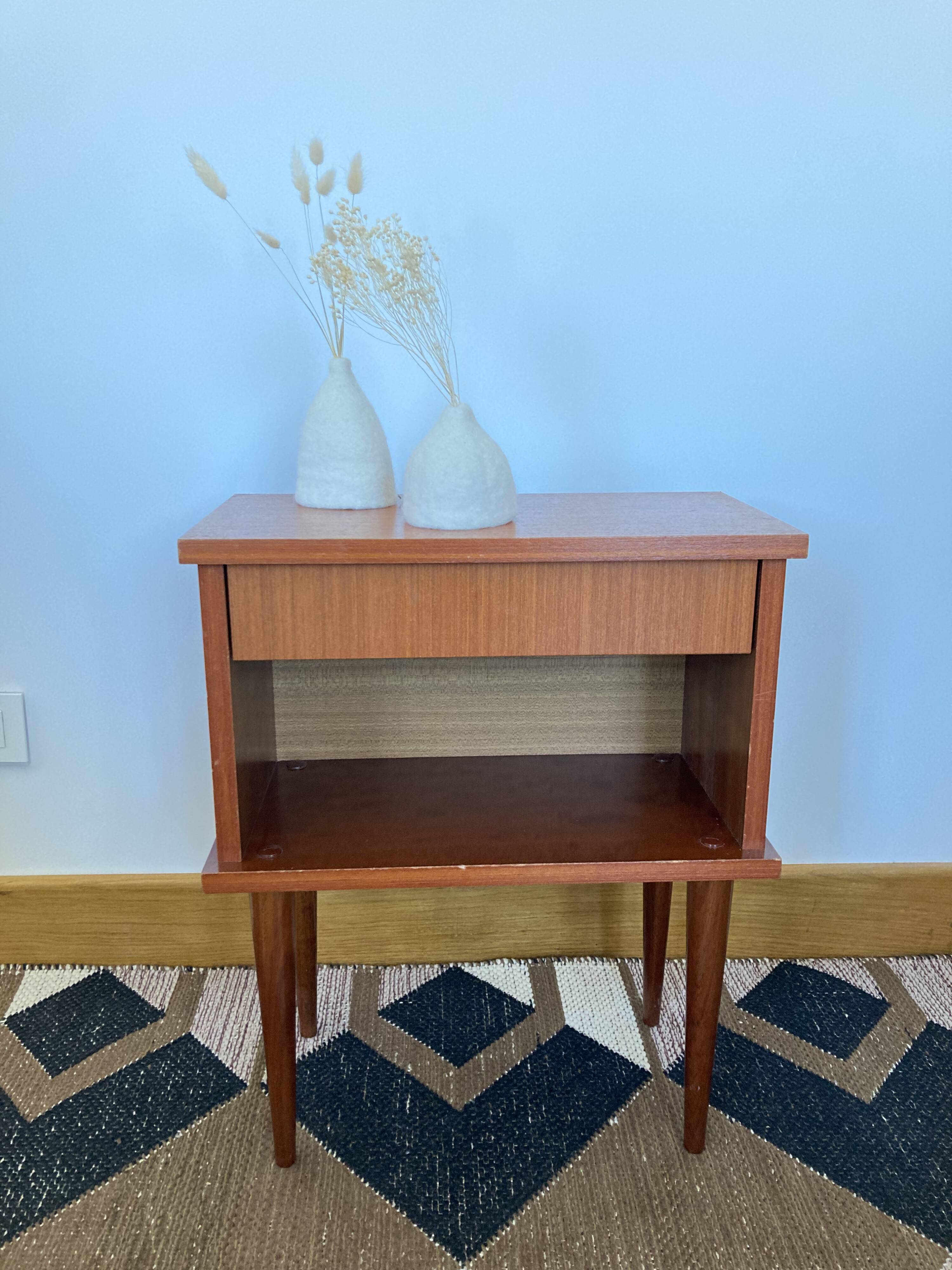 Bedside table compass legs