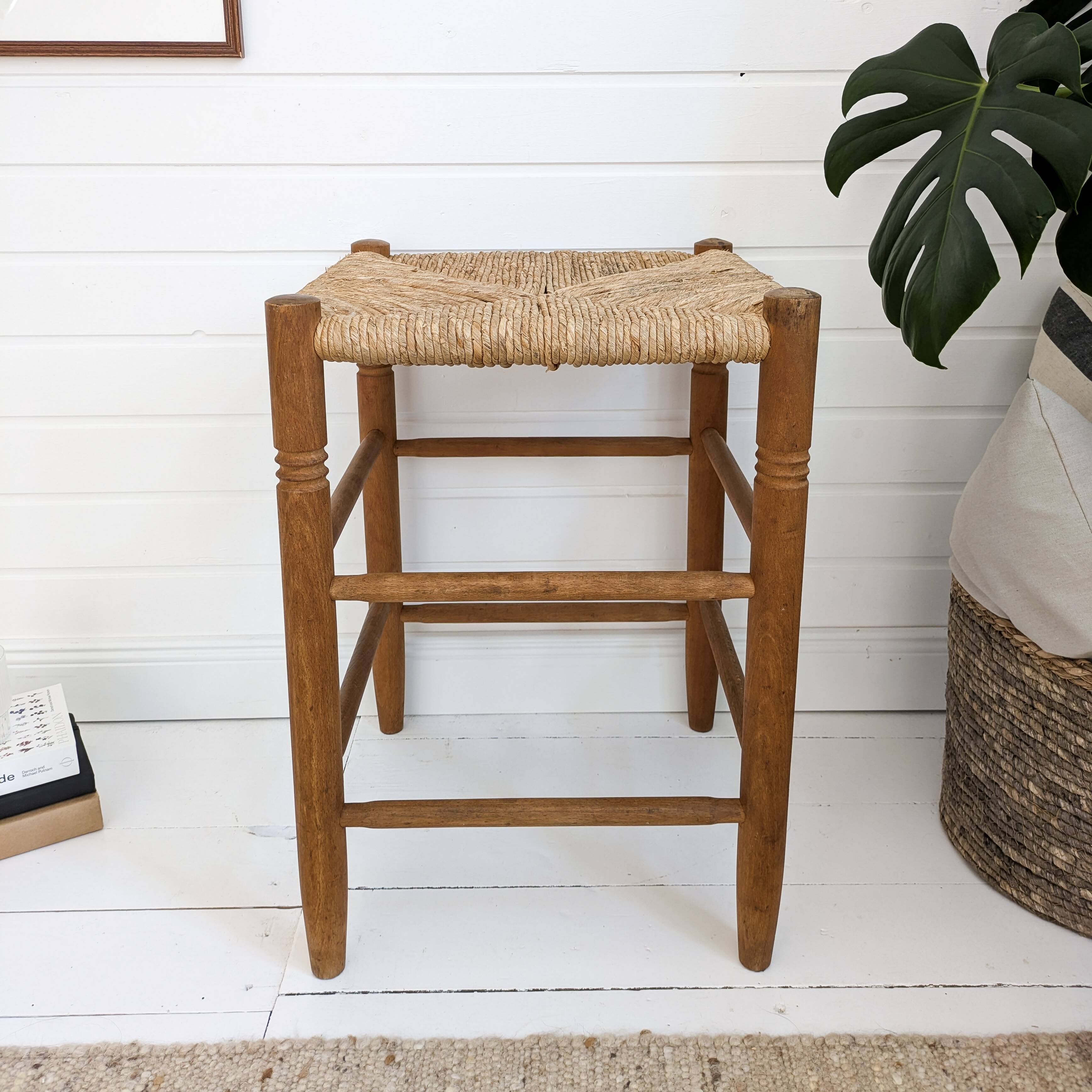 Tabouret Mid Century Rustique Campagne Vintage Jonc tressé Jonc Tabouret en
