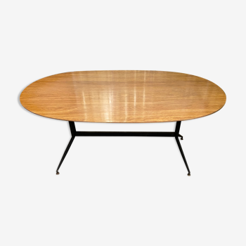 Table de salle à manger ovale italienne des années 60
