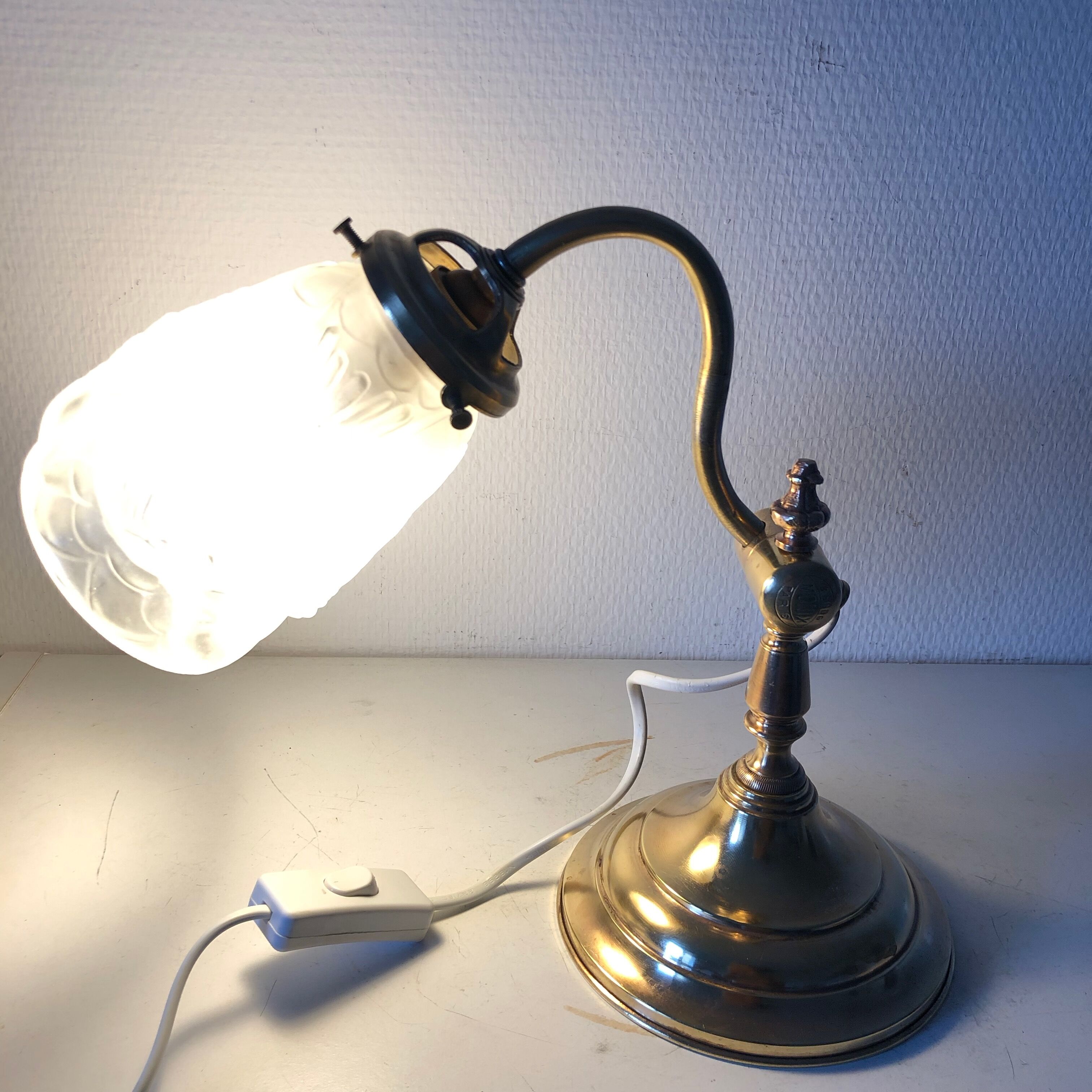 Monix lamp Carlton majestic vintage 1920