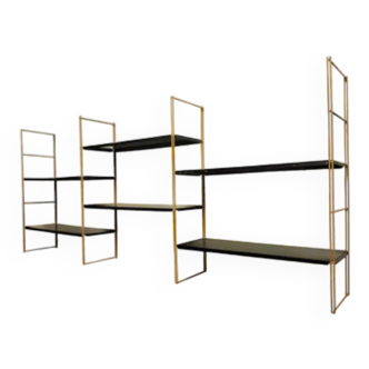 Wall shelving system
