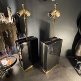Paire de lampes à poser laquées noir et laiton, ca 1970