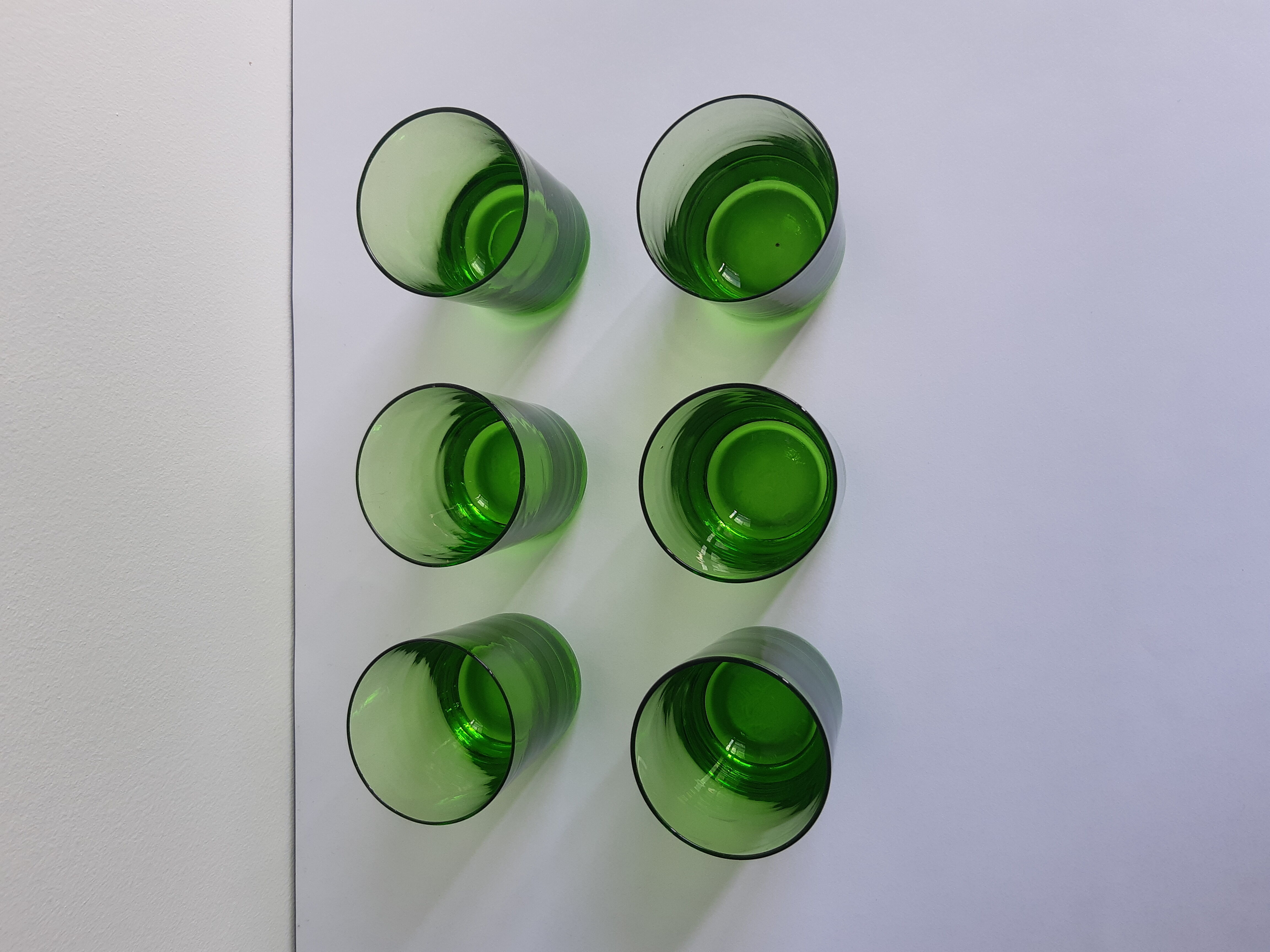 Set of 6 green vintage liqueur glasses
