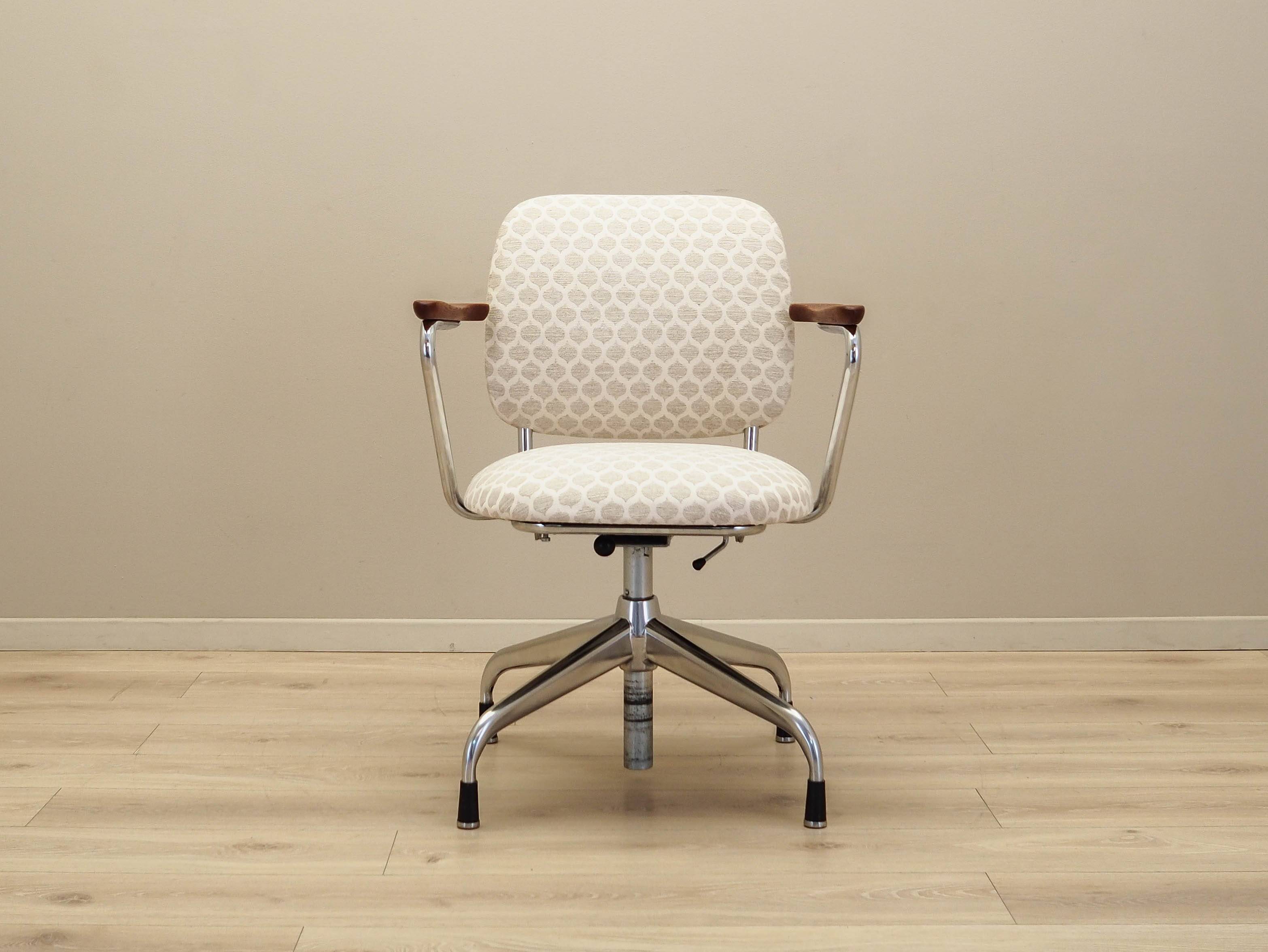 Swivel chair, Danish design, 1970s, production: Denmark