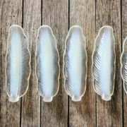 Opalescent glass leaf knife holder