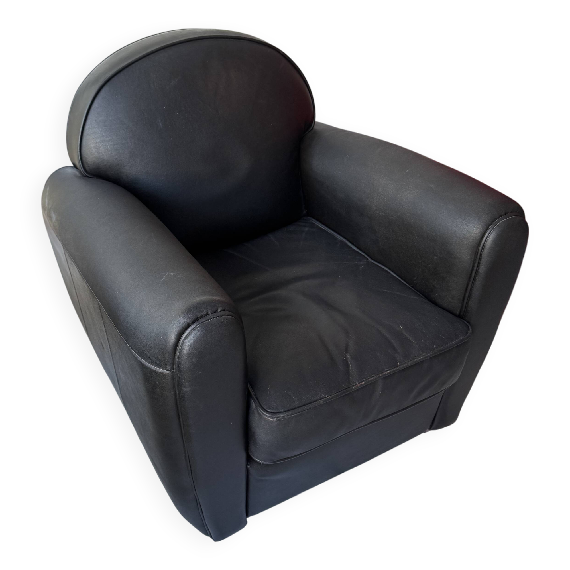 Matching black leather armchair – comfort and elegance