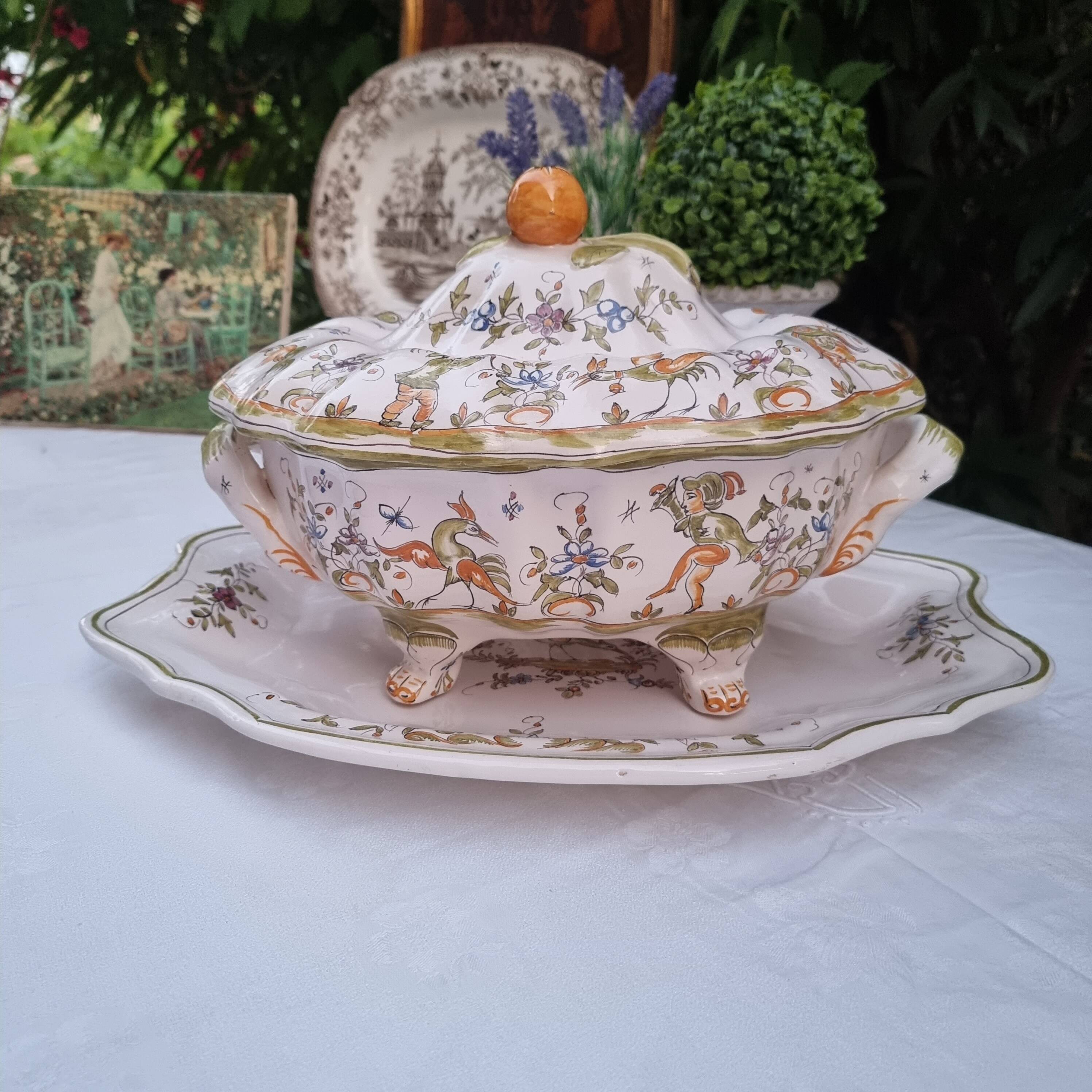 Large vintage French porcelain soup tureen from Moustiers Martres Tolosa