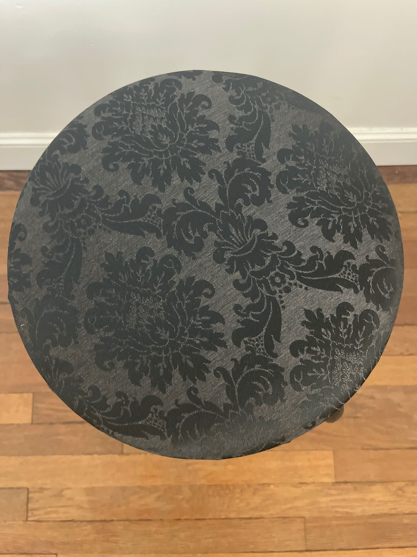 Soudexvinyl vintage stool refurbished