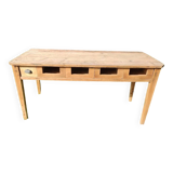 Old restaurant serving console