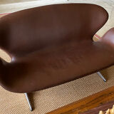 2 office armchairs + Settee / Swan sofa by Arne Jacobsen for Fritz Hansen, original leather