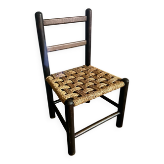 Child's chair in wood and rope