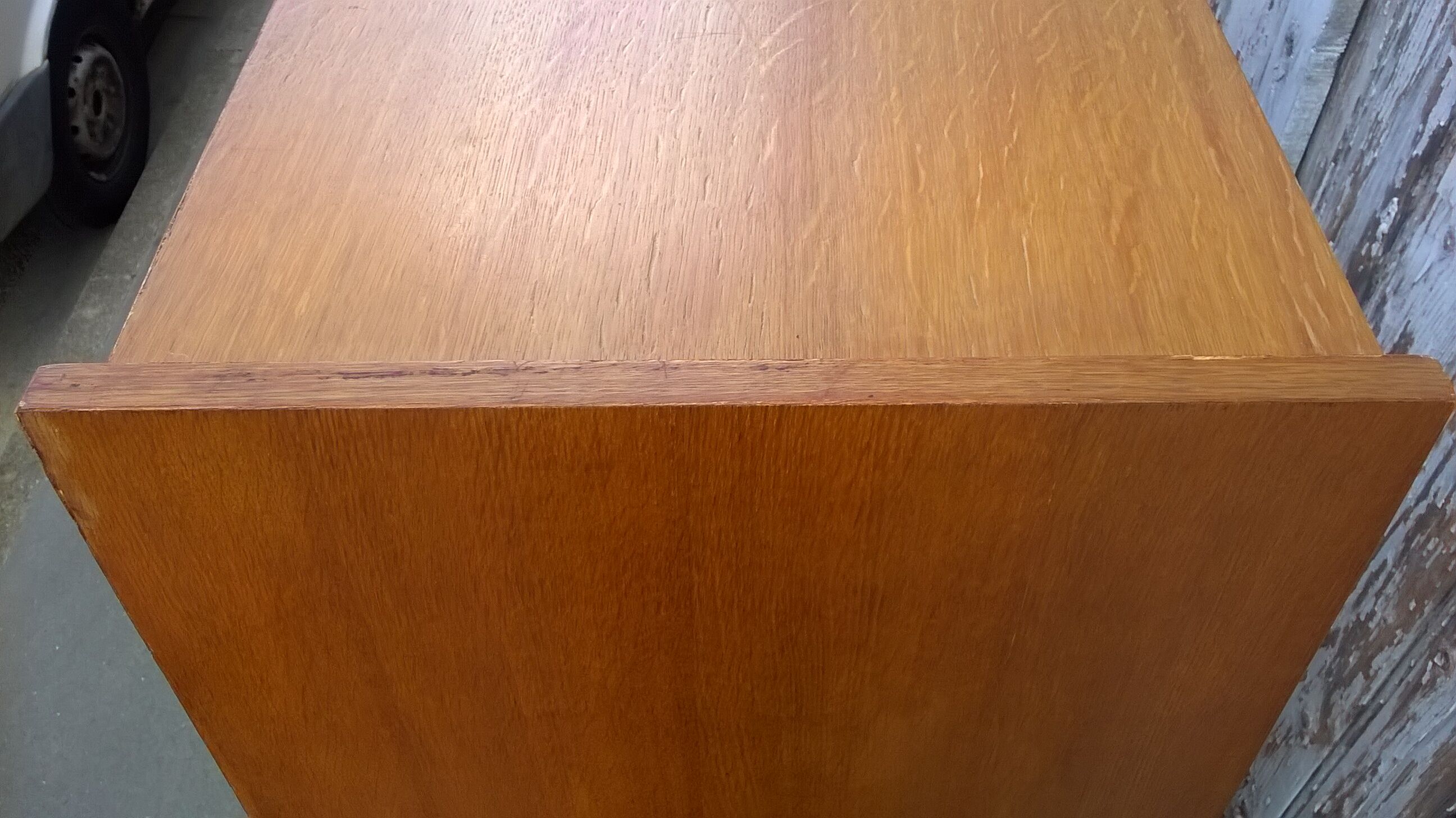 rattan bedside cabinet and sounds