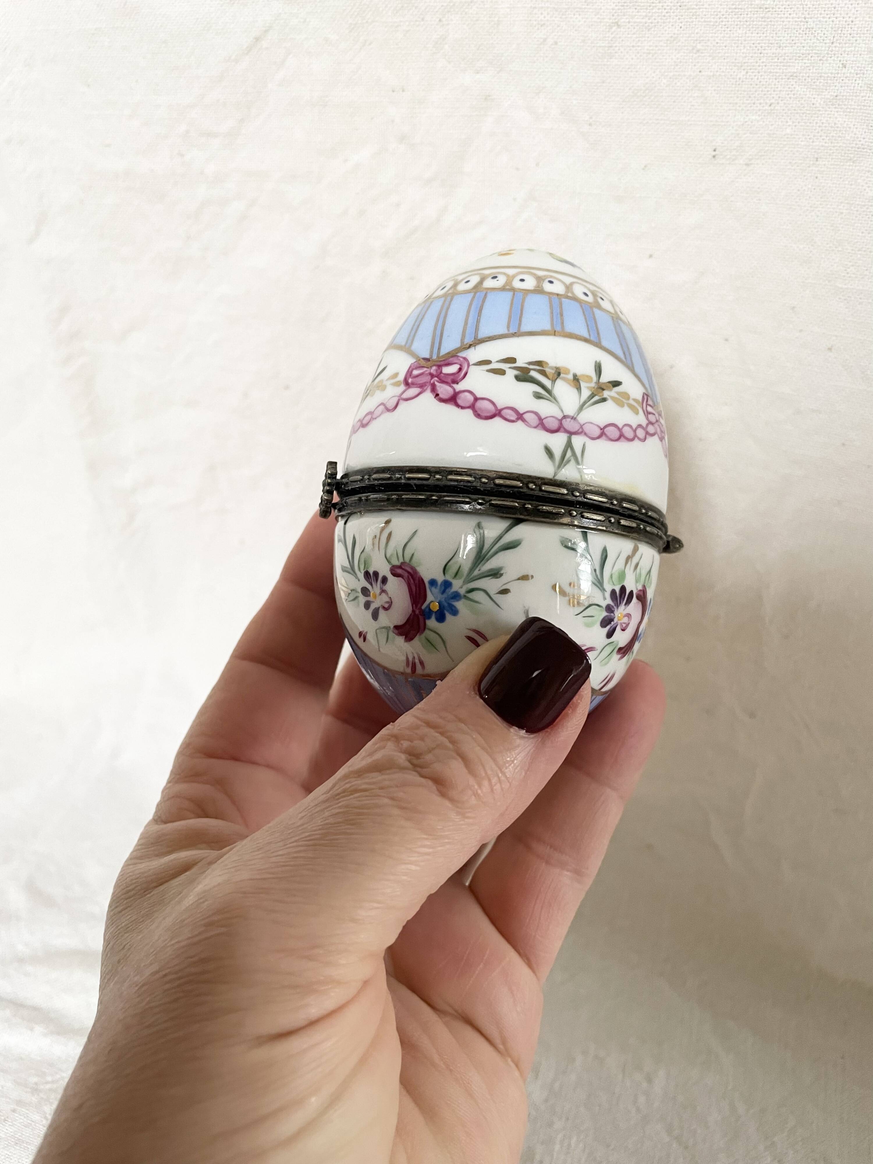 Boîte à bijoux œuf en porcelaine