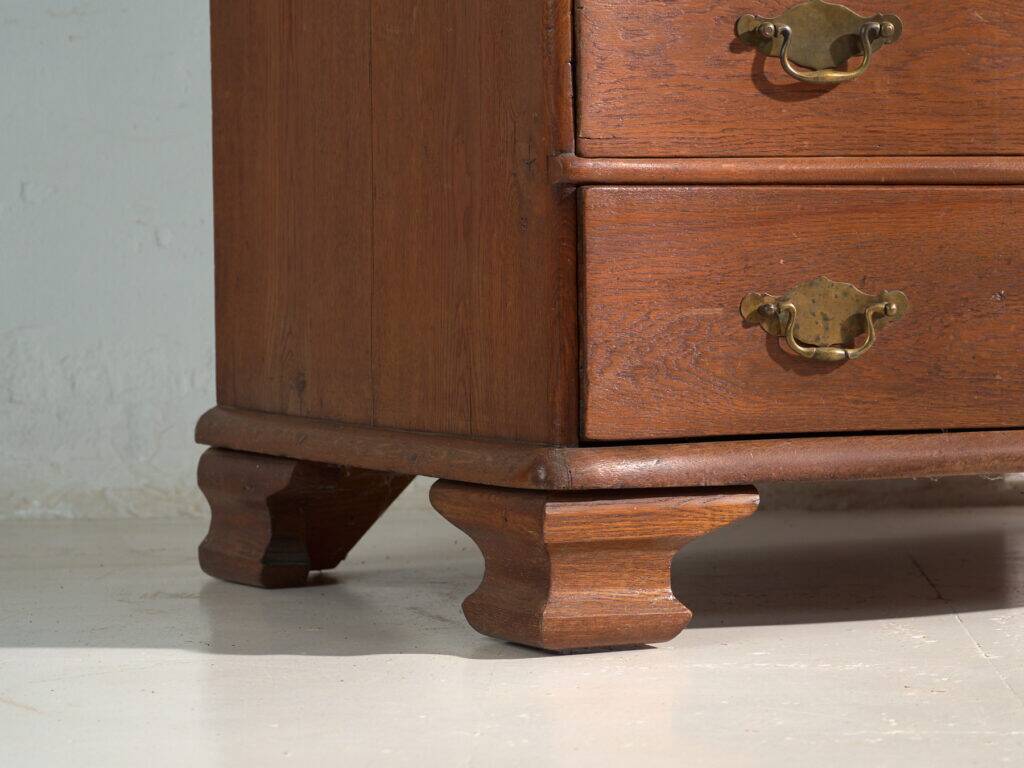 Antique oak secretary – Central Europe, circa 1850