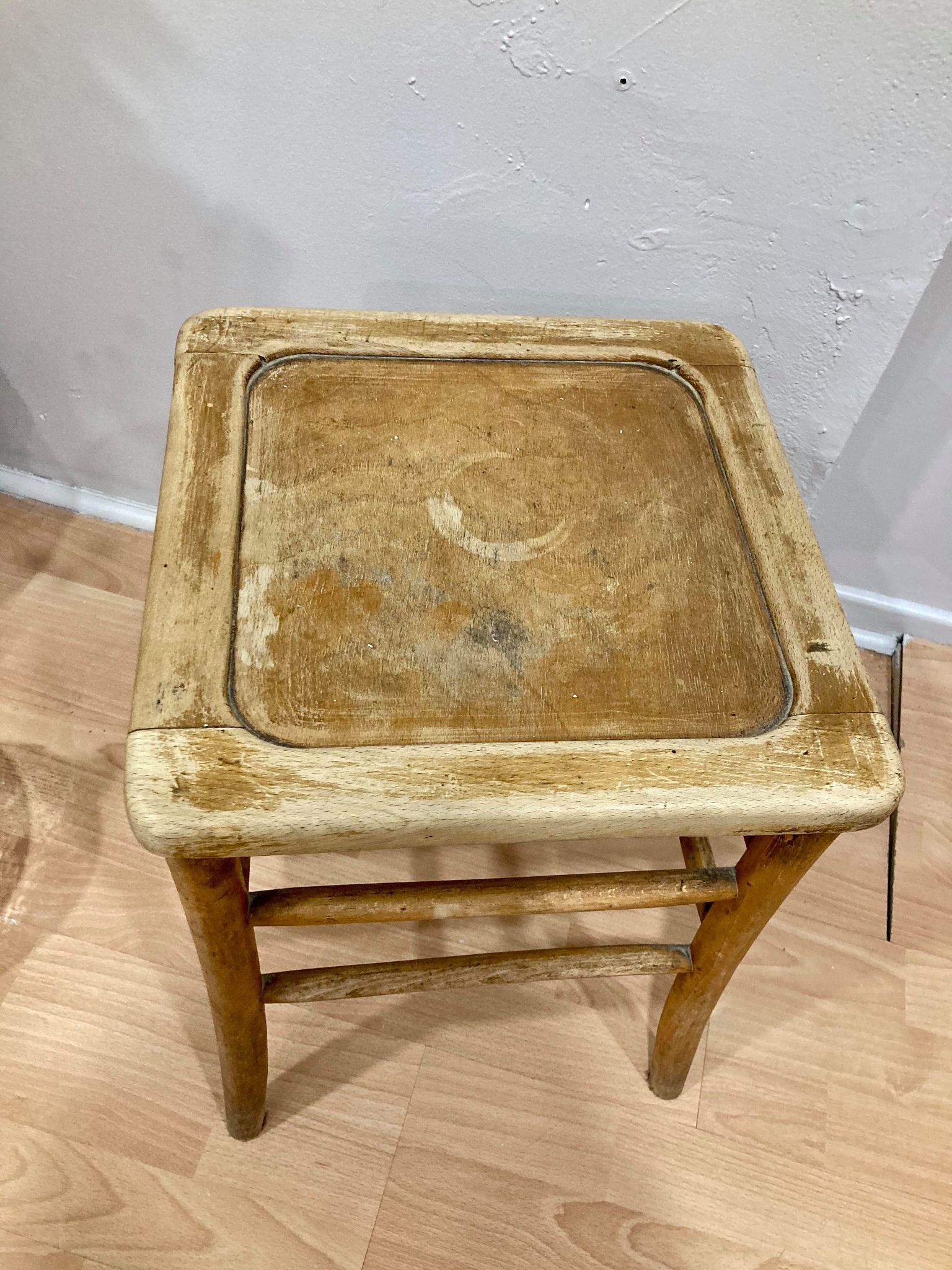 Tabouret Luterma
