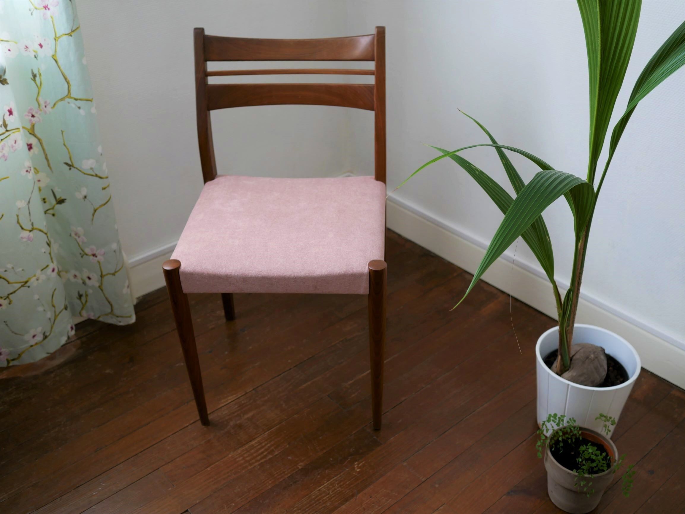 Scandinavian Chair teak