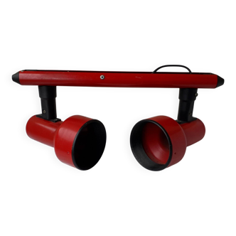 Red wall light