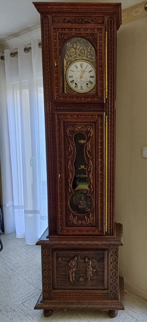 Comtoise clock
