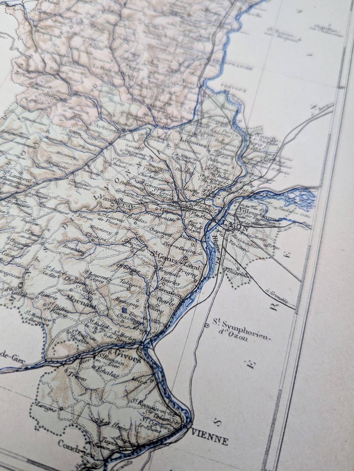 Printed in 1889, Rhône, Auvergne-Rhône-Alpes.