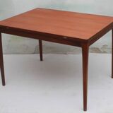 1960s dining table in teak