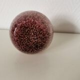 vase en opaline rond , rose et violet années 40