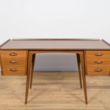 Mid-Century Teak Desk by Svante Skogh for AB Möbelfabriken Balder, Sweden, 1950s