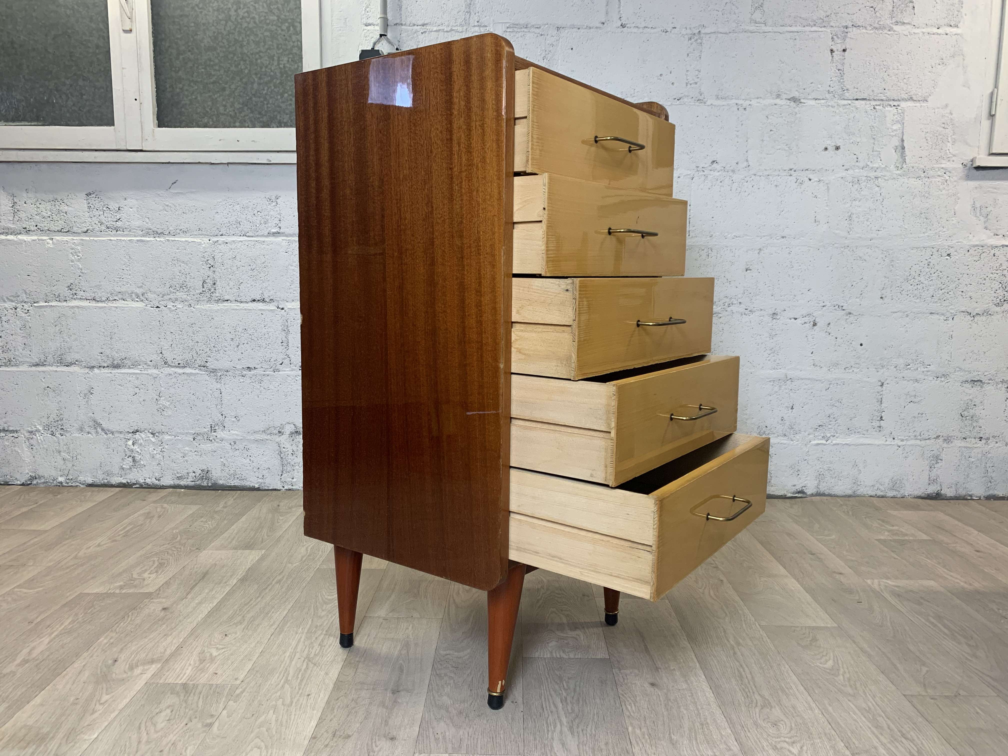 Chest of drawers 5 drawers vintage mahogany varnish, 60s