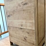 Solid oak chest of drawers