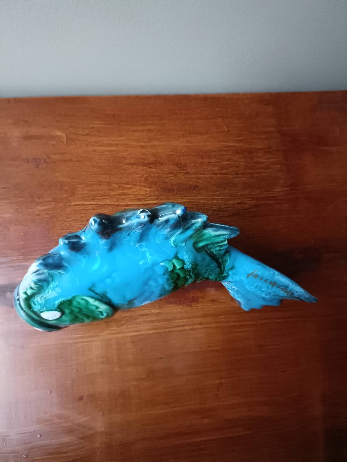 Fish in Vallauris barbotine