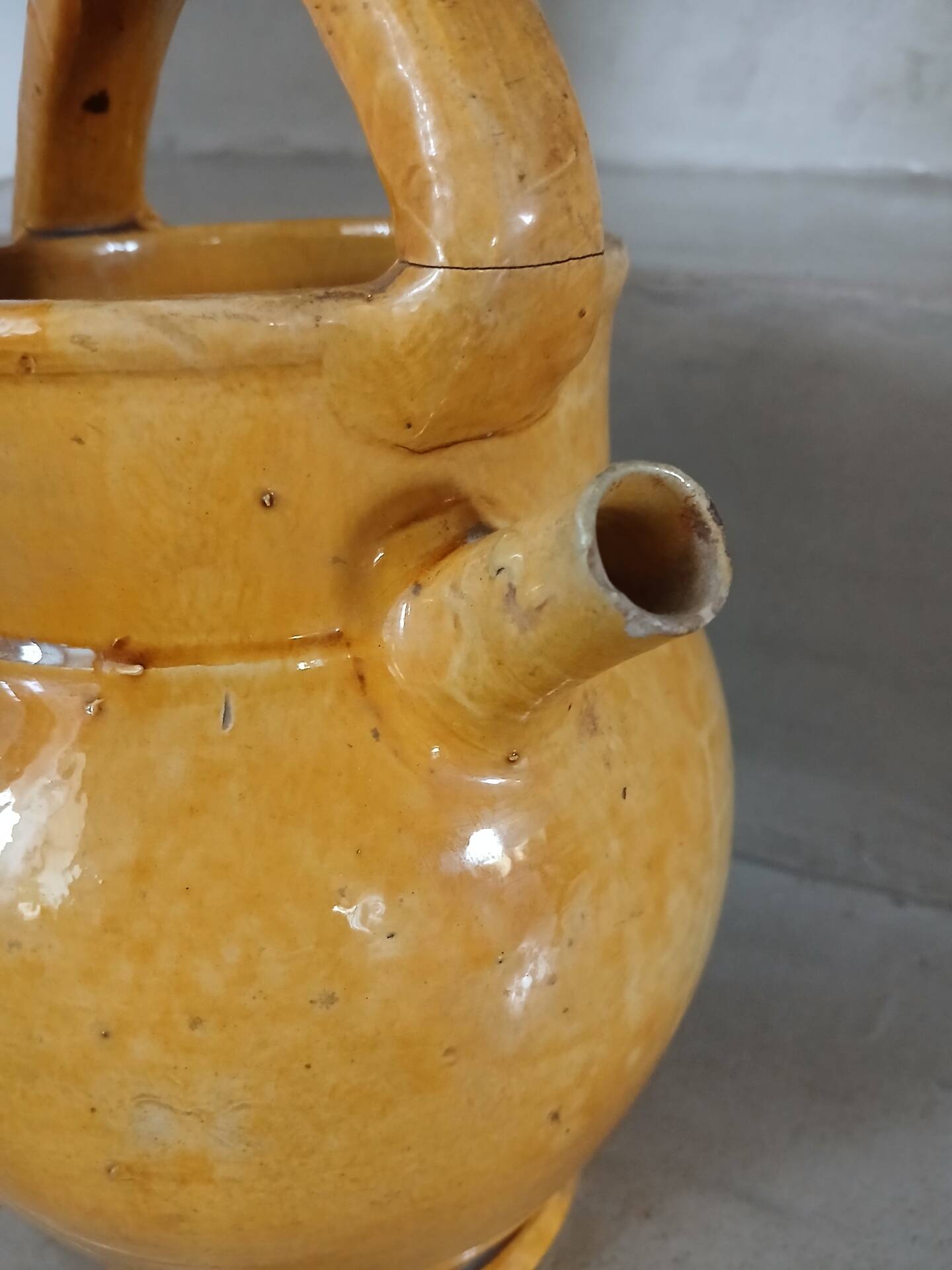 Old Provençal jug from Vallauris