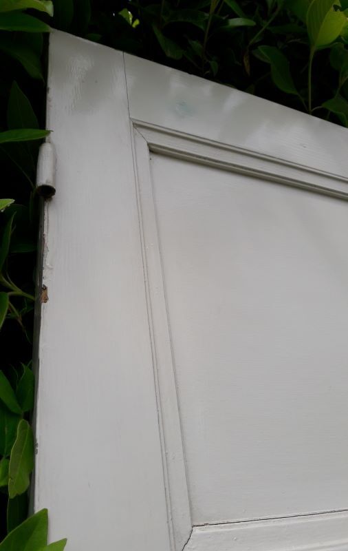 Porte vintage panneautée