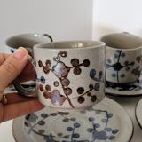 4 tasses et soucoupes en grès émaillé