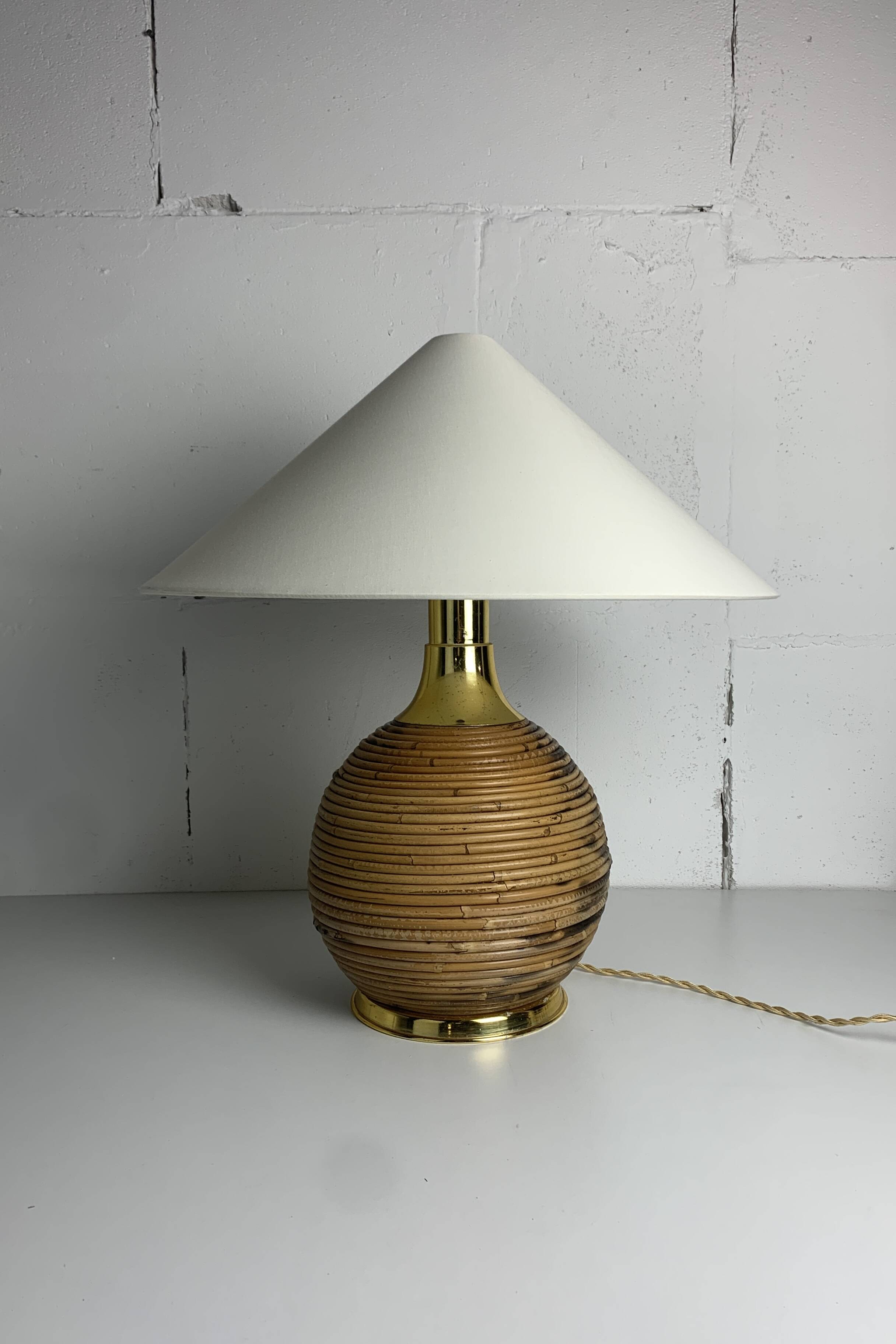 Large midcentury pencil reed rattan bamboo and brass table lamp Italy 1970s