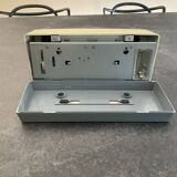 Vintage 70s flash window clock