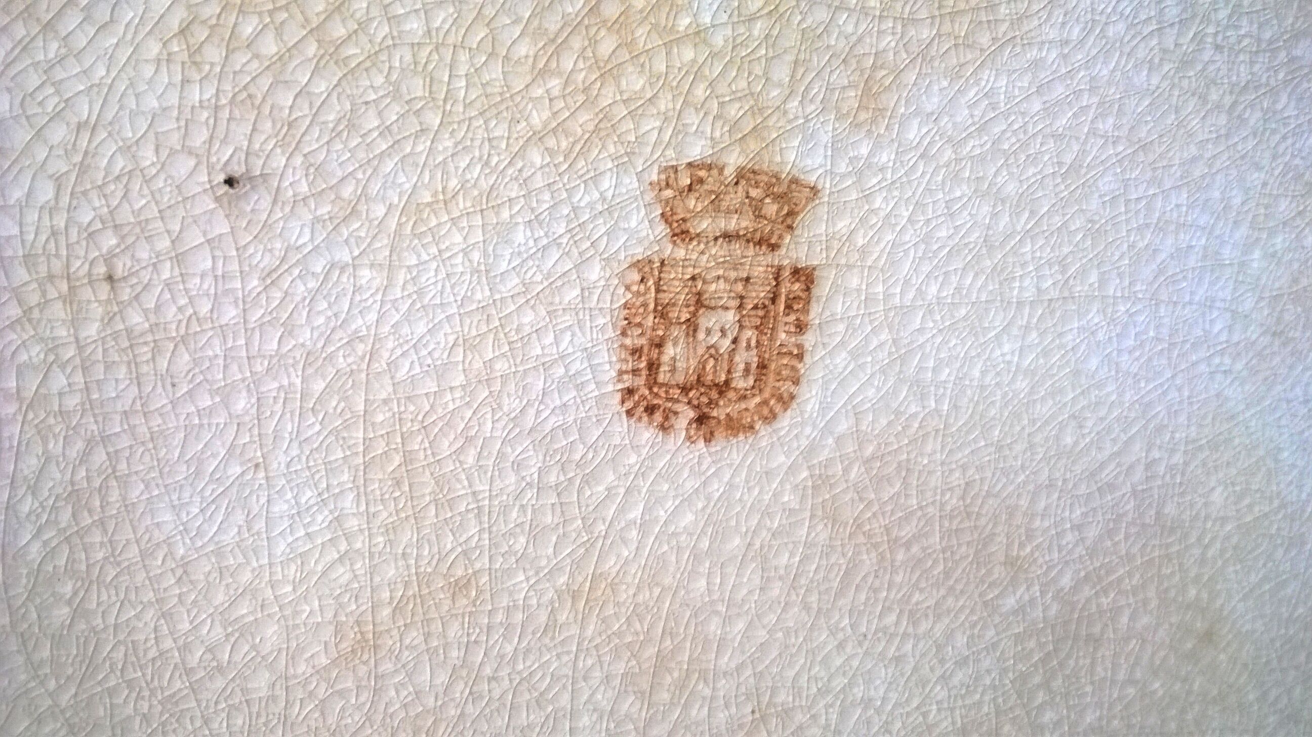 Dish in ancient Gien earthenware