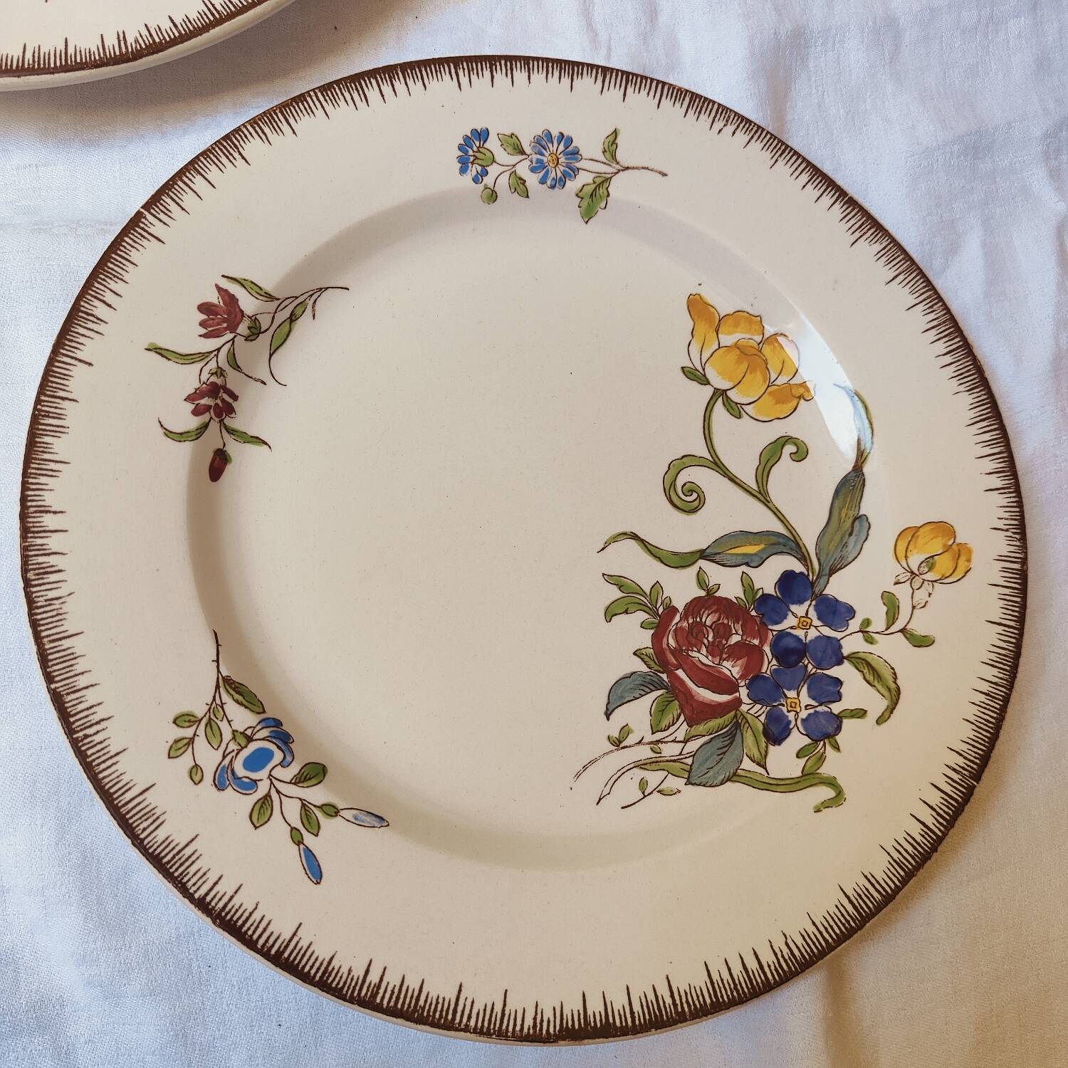 Flat plates late 19th century Joseph Hannong