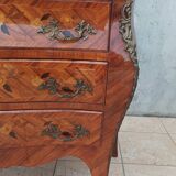 Louis XV curved chest of drawers in rosewood marquetry