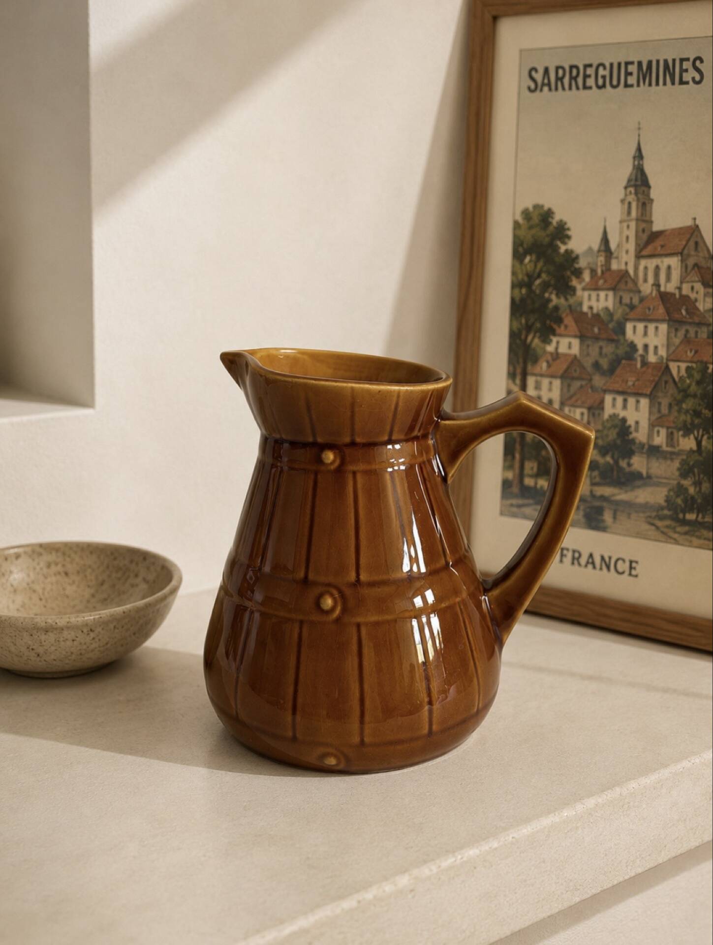 Old earthenware pitcher from Sarreguemines – Barrel model