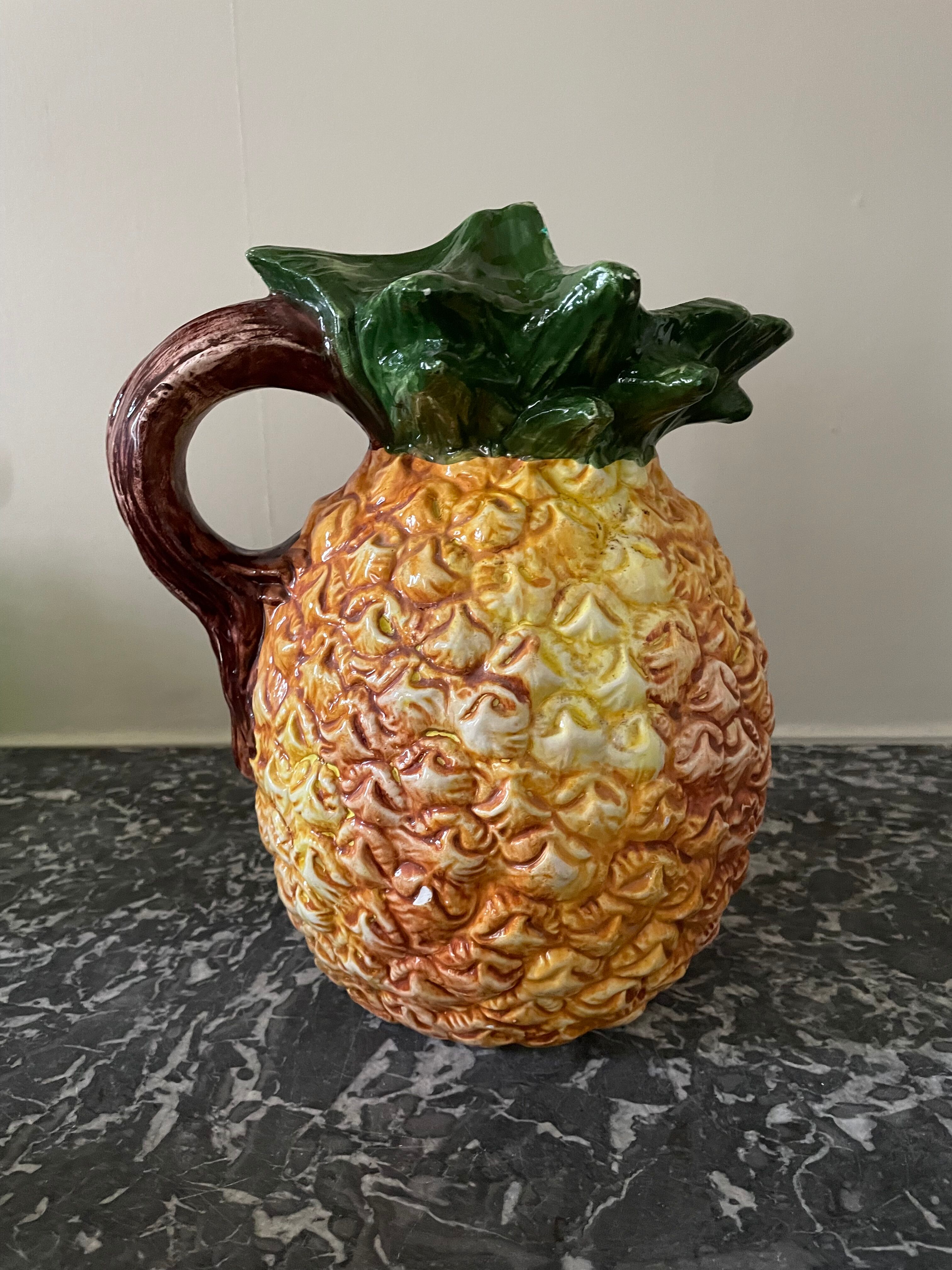 Pineapple slurry pitcher