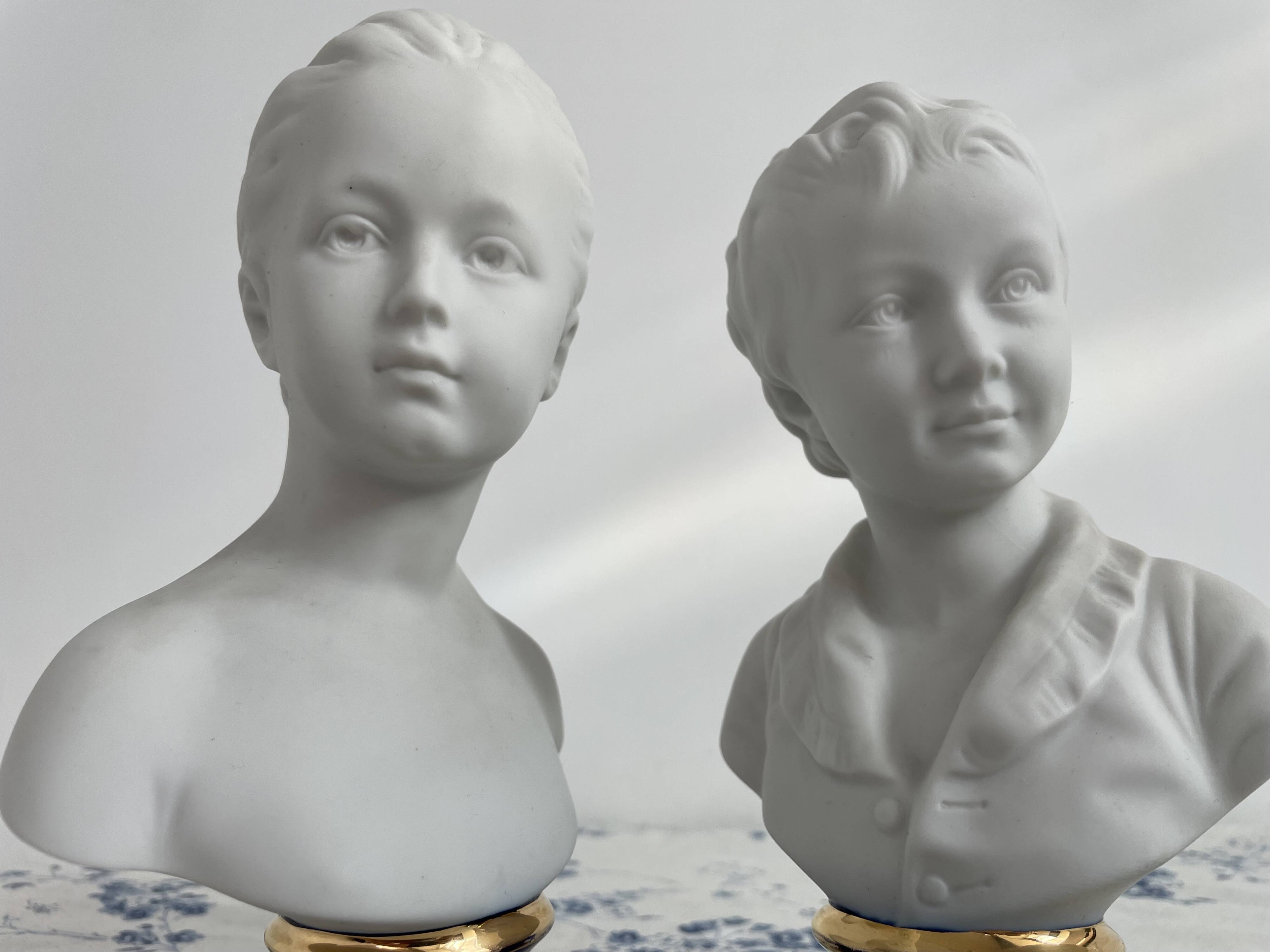 Pair of biscuit busts, Tharaud, Houdon, Louise and Alexandre Brongniart