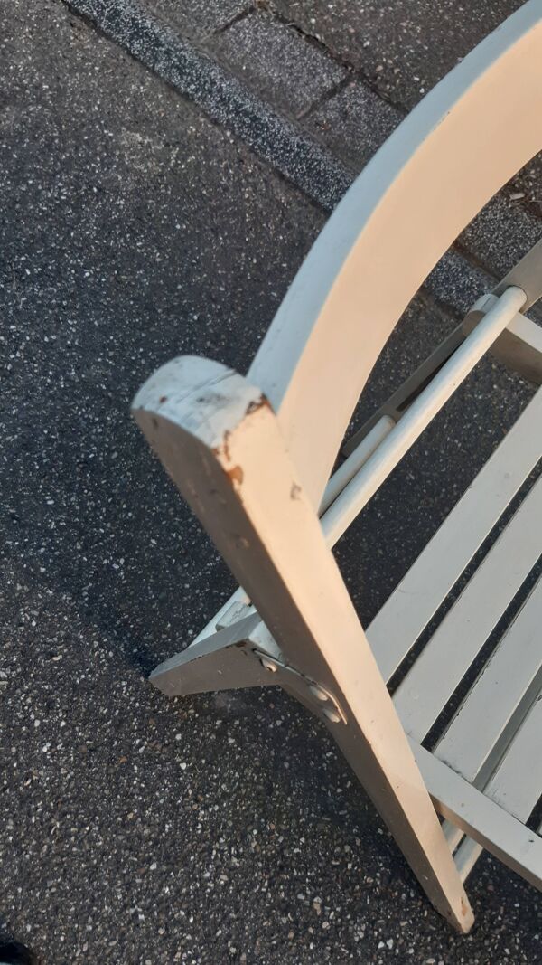Lot de 4 chaises pliables vintage.