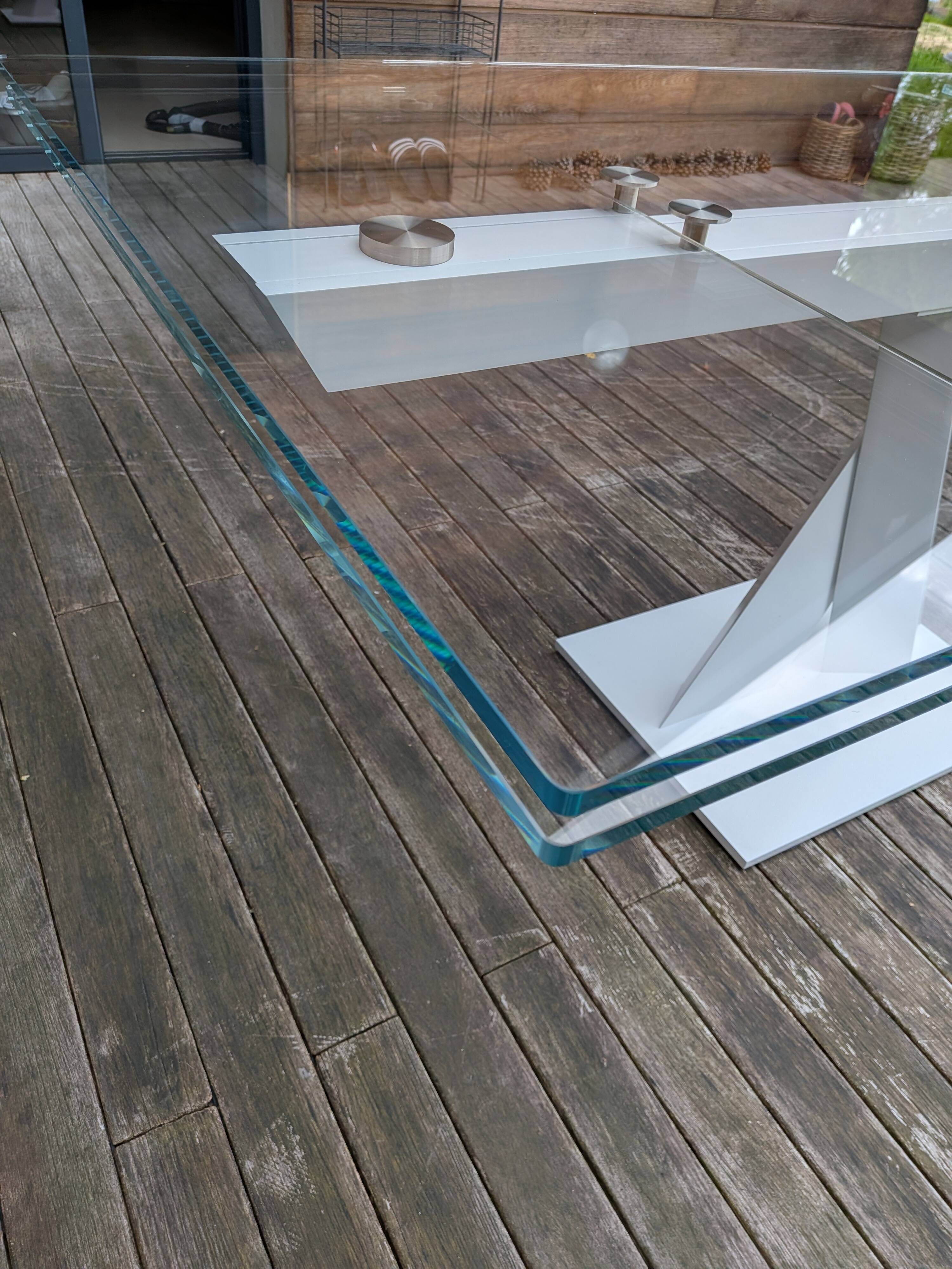 Roche Bobois table model Axel white