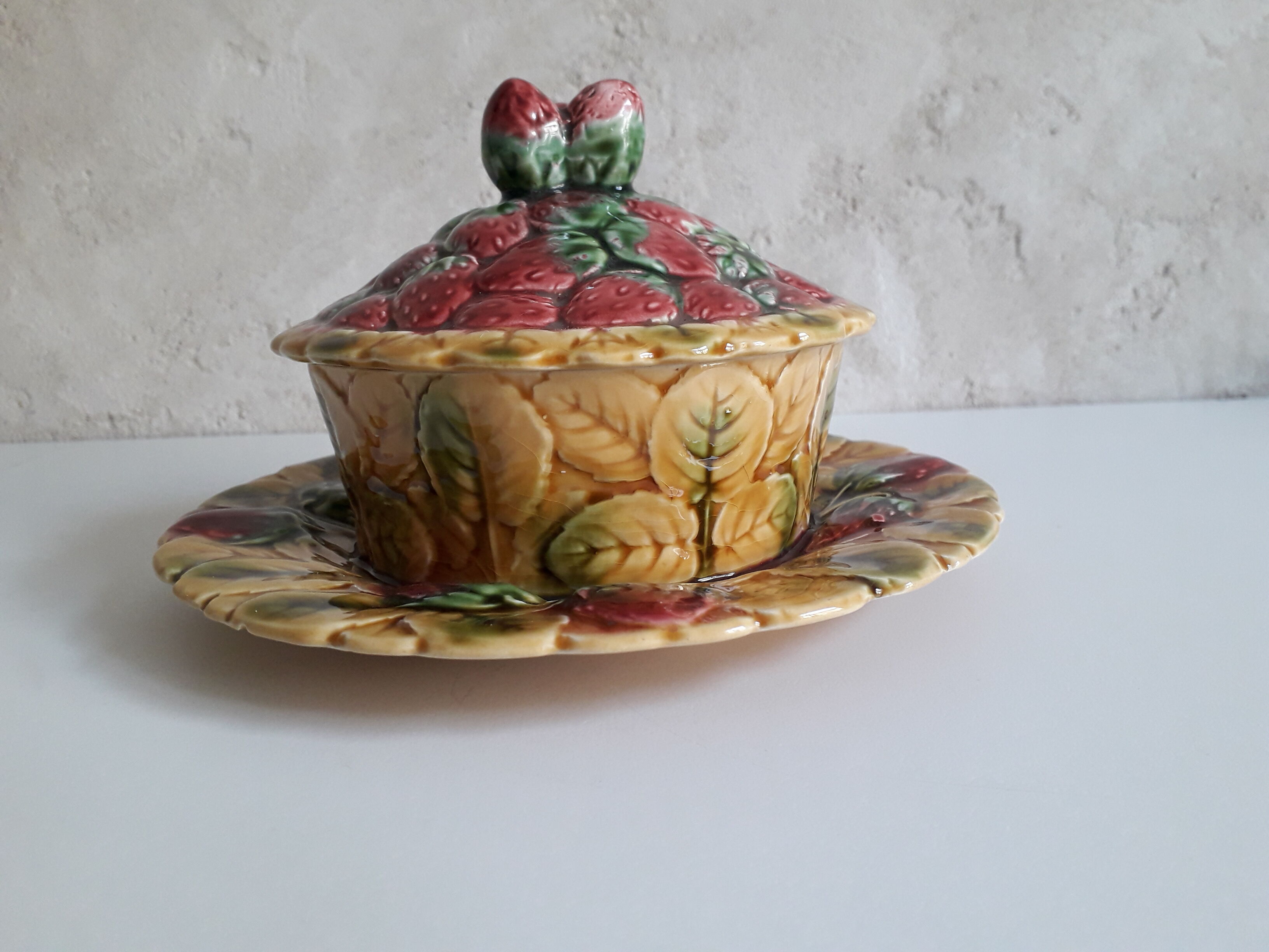 Jam maker, compotier, pot, candy slurry Sarreguemines strawberries