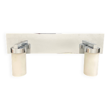 Massive edition wall light