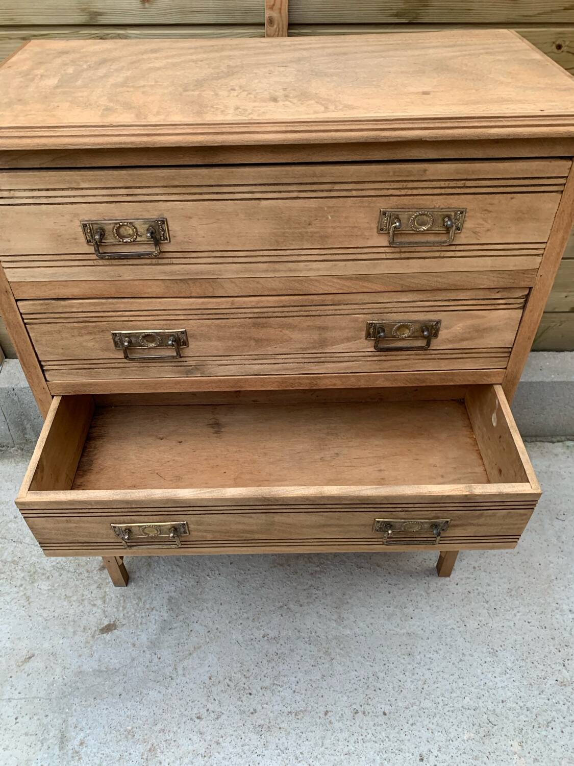 Art Deco chest of drawers