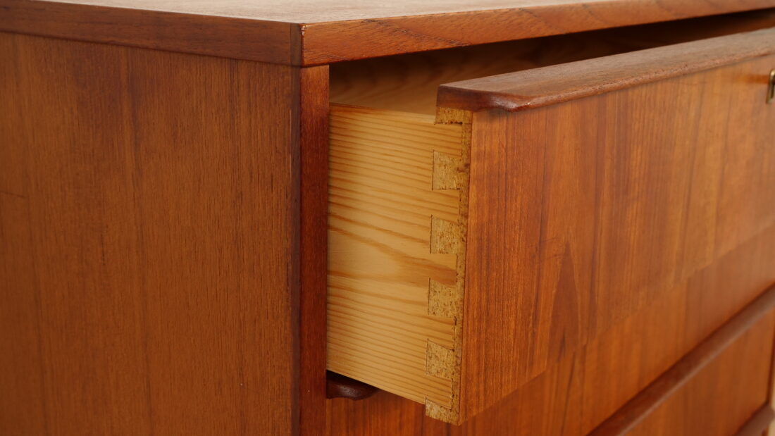 Commode danoise vintage | Teck | 6 tiroirs | 106 cm